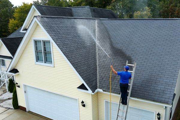 Roof Washing